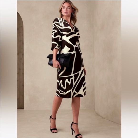 Banana Republic Abstract Brown and Cream Midi Dress - Picture 1 of 10